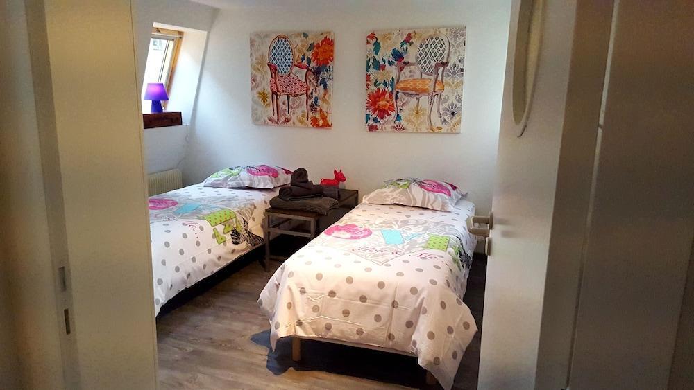 Les Appartements D'Alicia 오베르네 외부 사진
