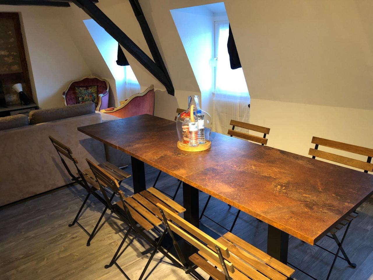 Les Appartements D'Alicia 오베르네 외부 사진